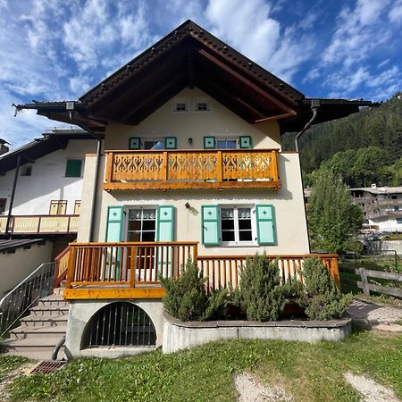 Apartament Casa Cesarina By Ama Val Di Fassa Canazei Zewnętrze zdjęcie